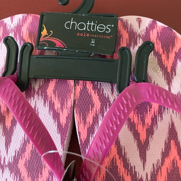 Women’s Flip Flops 🩴 - Picture 3 of 4